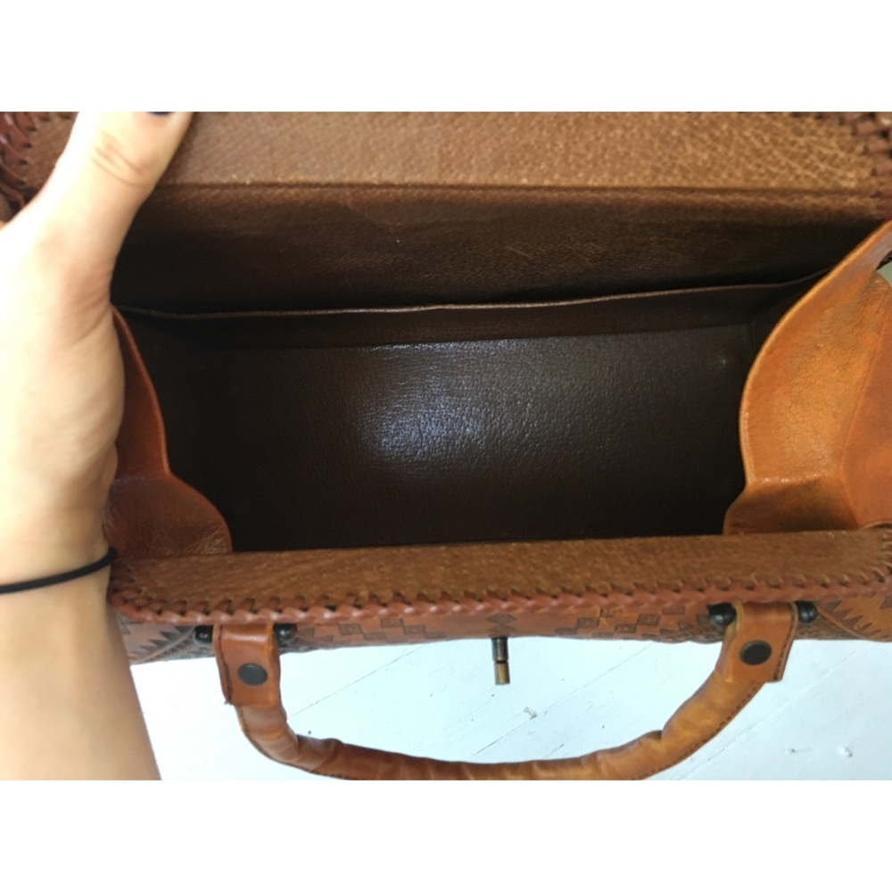 πSOLDπ Vintage Tooled Leather Bag - Picture 7 of 8